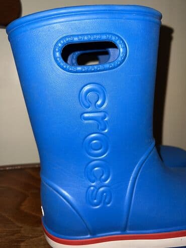 кроксы крокс crocs: Продаю сапожки Crocs-ОРИГИНАЛ в идеальном состоянии! Размер 35-36! — 2