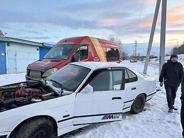 обшивки бмв: BMW 5 series: 1988 г., 2.5 л, Механика, Бензин, Седан — 4