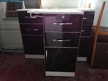 стол для школьников: Компьютерный стол, С полками — 2