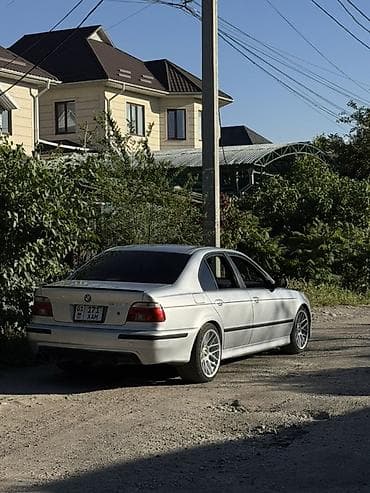byd e9: BMW 5 series: 1997 г., 4.4 л, Автомат, Бензин, Седан — 5