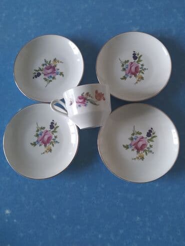 чайно кофейный набор: Продаю кофейный сервиз из 15предметов. Производство--Германия(времён — 6