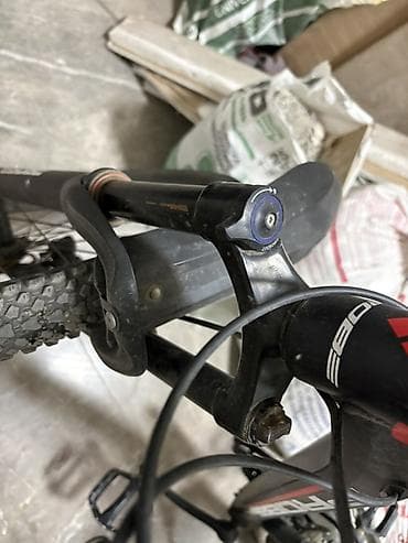 сиденья на велосипед: Горный велосипед, Алюминий, Б/у — 4