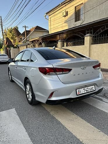 джон дир: Hyundai Sonata: 2021 г., Автомат, Газ, Седан — 4