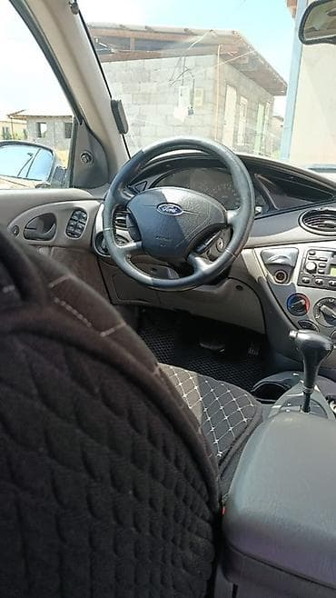 belarus mtz 82: Ford Focus: 2001 г., Автомат, Бензин, Седан — 7