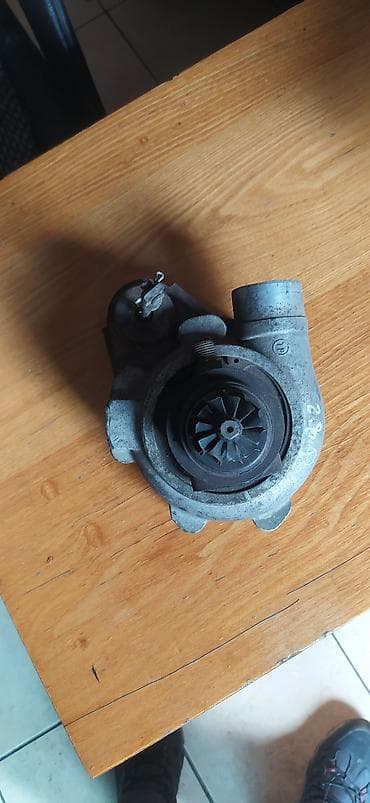 iveco: Турбина Iveco 2002 г. — 1