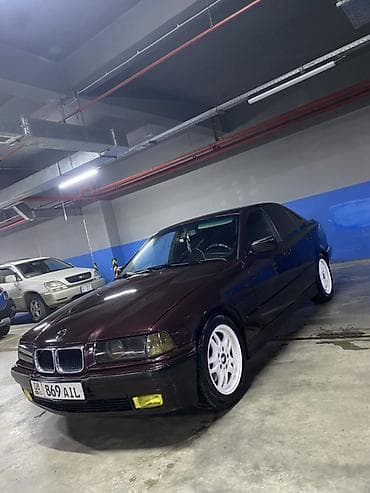 машина смитта: BMW 3 series: 1993 г., 1.8 л, Механика, Бензин, Седан — 8