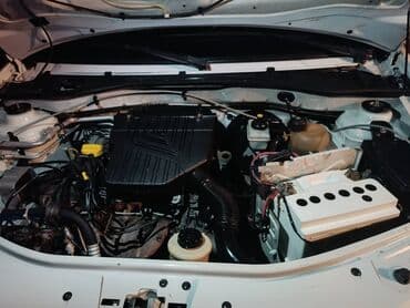 круглая ваза: ВАЗ (ЛАДА) Largus: 2014 г., 1.6 л, Механика, Бензин, Универсал — 8