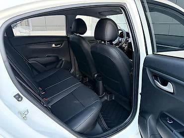 бампер 210: Kia Rio: 2019 г., 1.4 л, Автомат, Бензин, Седан — 7