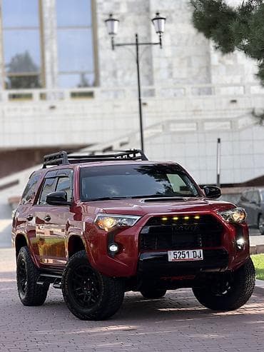 Toyota 4Runner: 2021 г., 4 л, Автомат, Бензин, Внедорожник at lalafo.kg Toyota 4Runner: 2021 г., 4 л, Автомат, Бензин, Внедорожник