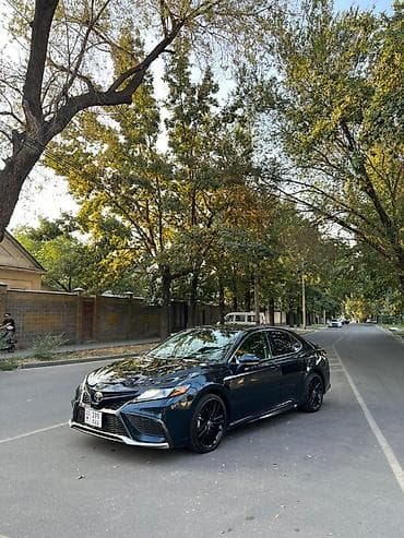camri 75: Toyota Camry: 2021 г., 2.5 л, Автомат, Бензин, Седан — 5