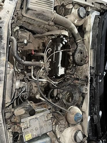 hundai elantra: Volkswagen Golf: 1993 г., Механика, Бензин, Хэтчбэк — 9
