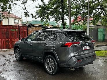 красный речка: Toyota RAV4: 2022 г., Автомат, Гибрид, Кроссовер — 6