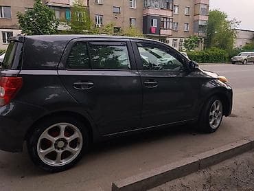 жеңил машина: Toyota Ist: 2008 г., Хетчбек — 2