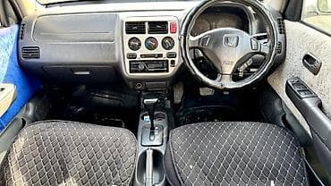 Продажа авто: Honda Logo: 2000 г., 1.3 л, Вариатор, Бензин, Хэтчбэк — 5