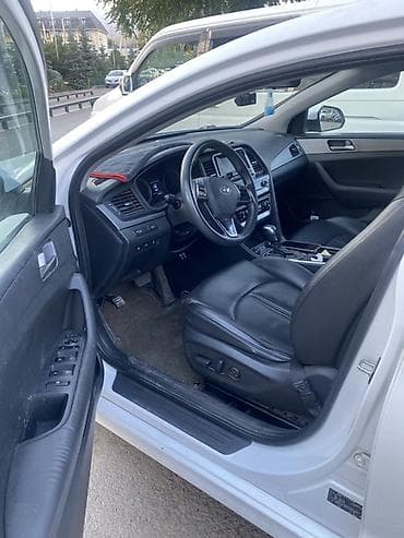 Hyundai Sonata: 2018 г., 2 л, Автомат, Газ, Седан — 5