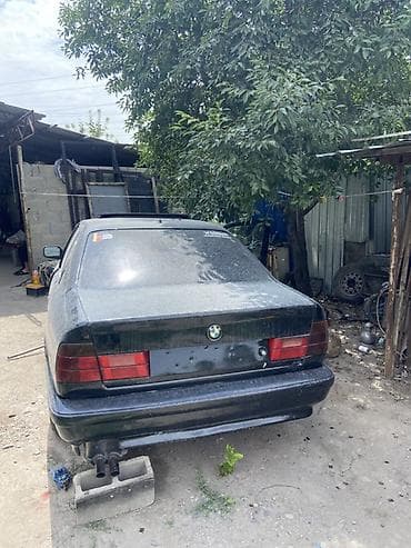 5: BMW 5 series: 1990 г., 2 л, Механика, Бензин, Седан — 1