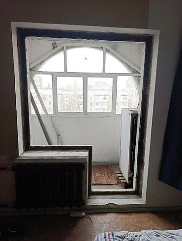 solutions upper: Продаётся остеклённый балконный блок с арочным верхним светом — 1