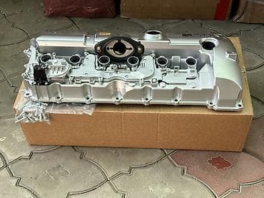 Клапаны, клапанные крышки: Клапанная крышка BMW — 1