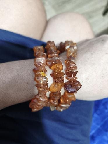 этно кийим: Браслеты из натуральных камней, собранные из необработанных крошек — 1