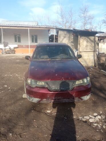 степ вагон 2004: Седан бордового цвета. Основные характеристики: - Тип кузова — 2