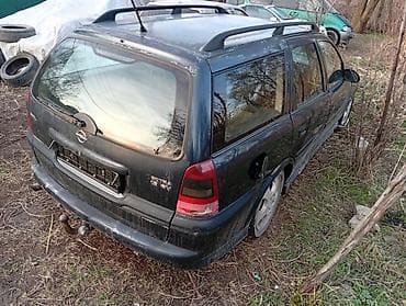 продаю или миняю: Opel Vectra: 2000 г., Механика — 3