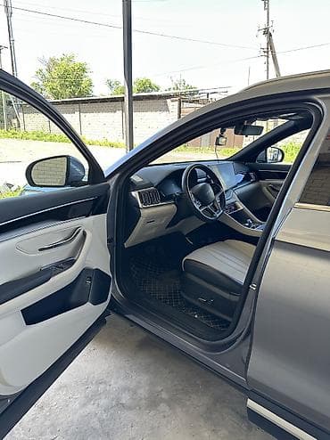 бар авто: BYD Song Plus: 2024 г., 1.5 л, Гибрид, Кроссовер — 7