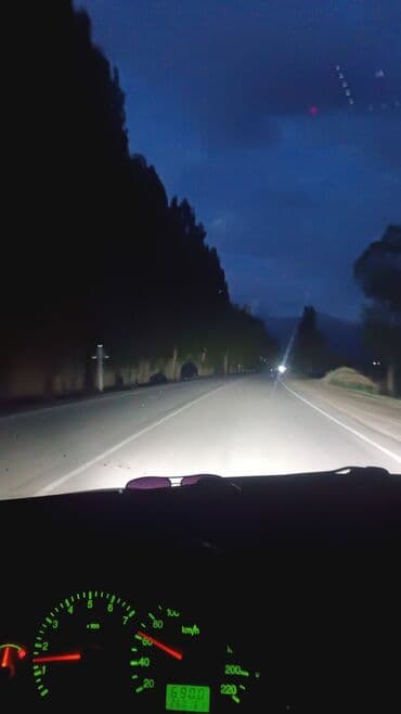 авто магазин бишкек: Ford Focus: 2003 г., 2 л, Автомат, Бензин, Универсал — 4