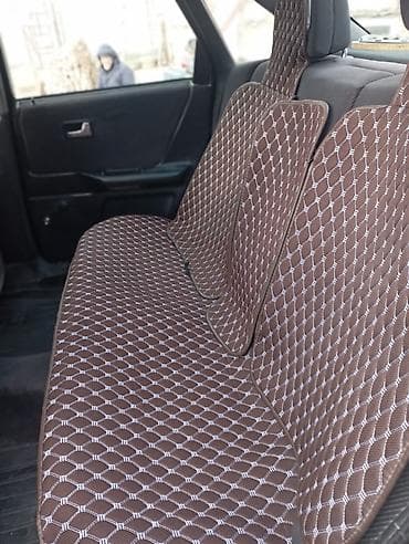 mazda attenza: Audi 80: 1993 г., 2 л, Механика, Бензин, Седан — 9