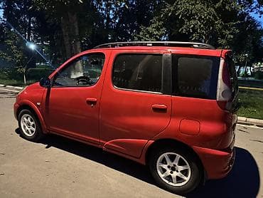 тайота ярус: Toyota Yaris Verso: 2001 г., 1.3 л, Механика, Бензин — 4