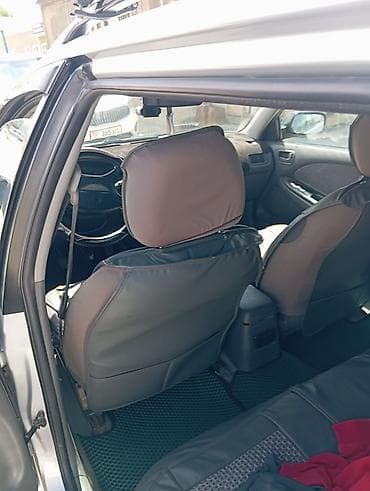 прозада авто: Toyota Avensis: 1999 г., 2 л, Механика, Бензин, Универсал — 4