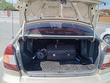 haima 3: Hyundai Accent: 2006 г., 1.5 л, Ручные, Бензин, Седан — 8