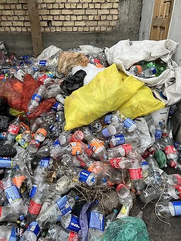 бекер берем: Отдам баклажки бесплатно,сами вывозите — 1