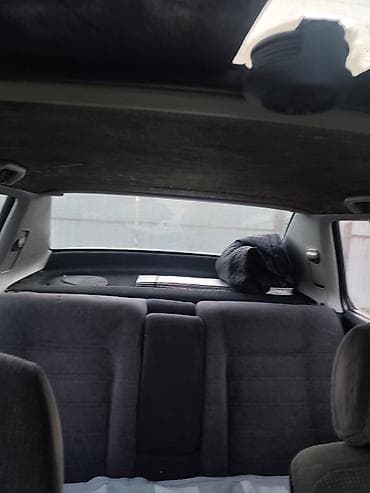 токмок разное: Volkswagen Vento: 1992 г., Седан — 6