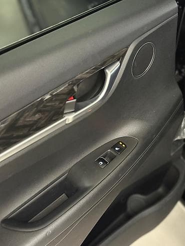 e60 m5: Hyundai Grandeur: 2019 г., 3 л, Газ — 8