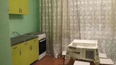 дом с баней и бассейном: Дом, 200 м², 6 комнат, Собственник, Косметический ремонт — 1