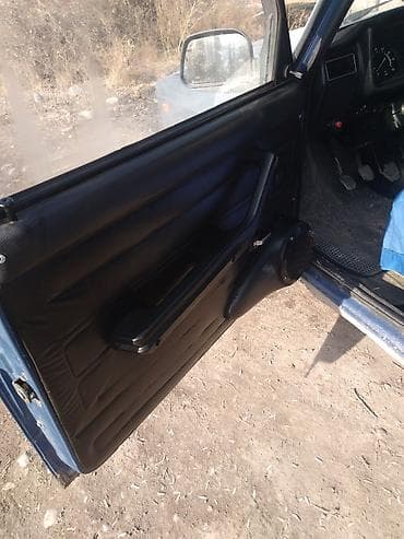 лада 2131: ВАЗ (ЛАДА) 2107: 2003 г., 1.6 л, Механика, Бензин, Седан — 6