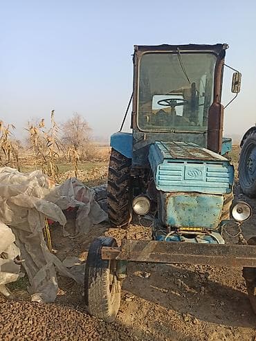 toyota mr: Трактор колесный, класс тяги ~1,4–1,6 (тип МТЗ/ЮМЗ). Кабина — 5