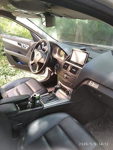 Mercedes-Benz C-Class: 2009 г., 2.2 л, Автомат, Дизель, Седан — 7