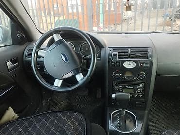 Ford Mondeo: 2002 г., 2 л, Автомат, Бензин, Универсал