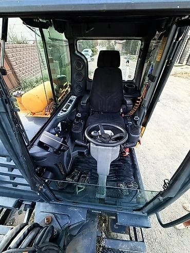 Экскаватор, Hyundai, Колесный — 9