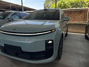 Lixiang L6: 2025 г., 1.5 л, Автомат, Гибрид, Кроссовер
