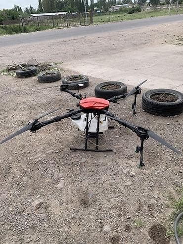 Агродроны: Аграрный дрон-опрыскиватель (квадрокоптер) - Конфигурация: 4 ротора — 2