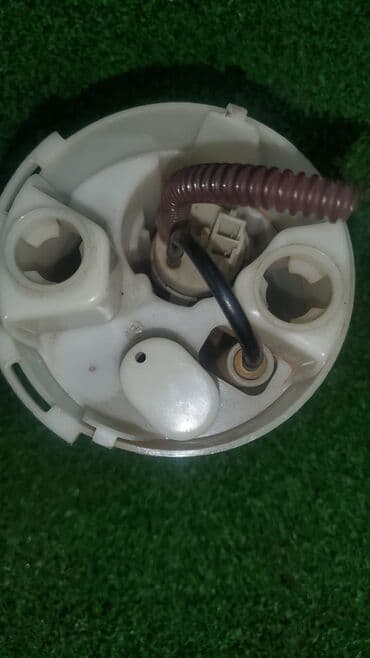 x3: Насос топливный электрический Bmw X3 E83 M54B30 2004 (б/у) ​ Марка — 4