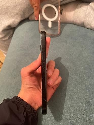нокиа 215: IPhone 15, Черный, Чехол — 4