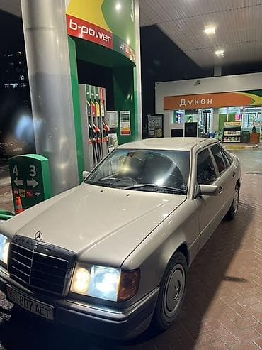 Mercedes-Benz W124: 1991 г., 2.3 л, Механика, Бензин, Седан