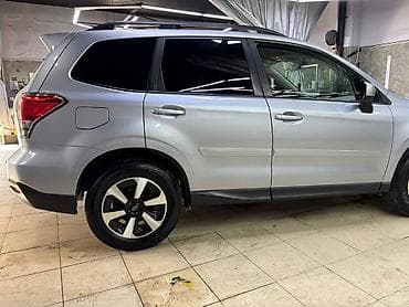 малолитражки на автомате: Subaru Forester: 2017 г., 2.5 л, Автомат, Бензин — 7