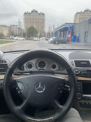 bmw e91: Mercedes-Benz E-Class: 2004 г., Седан — 7