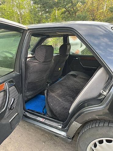 hyundai elantra авто: Mercedes-Benz E-Class: 1991 г., Седан — 7