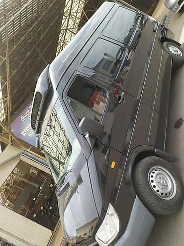 Mercedes-Benz Спринтер: 2000 г., 2.7 л, Механика, Фургон