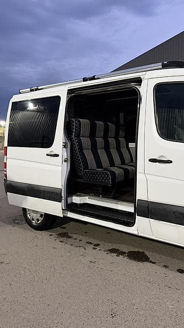 Унаа: Жеңил жүк ташуучу унаа, Mercedes-Benz, Дубль, 1,5 т, Колдонулган — 8